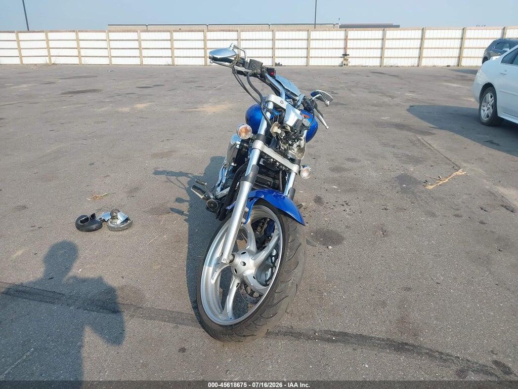 JYAVP33E6BA000927 2011 YAMAHA XVS1300 photo no. 5