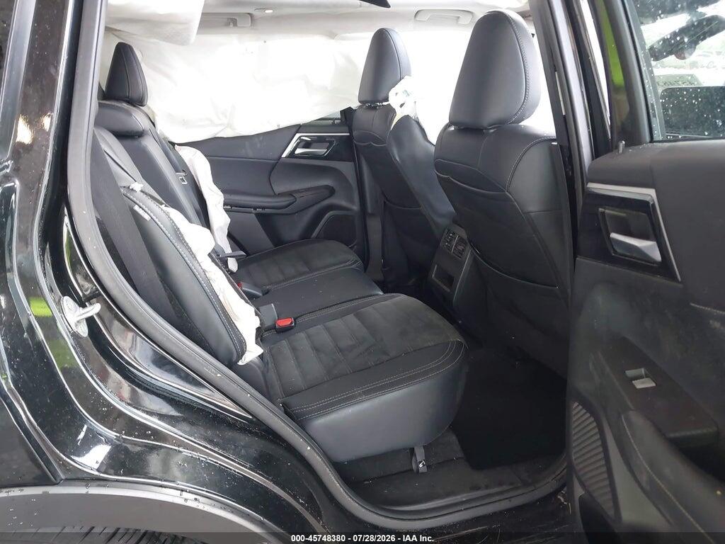 JA4J3VA84RZ071105 2024 MITSUBISHI OUTLANDER photo no. 8