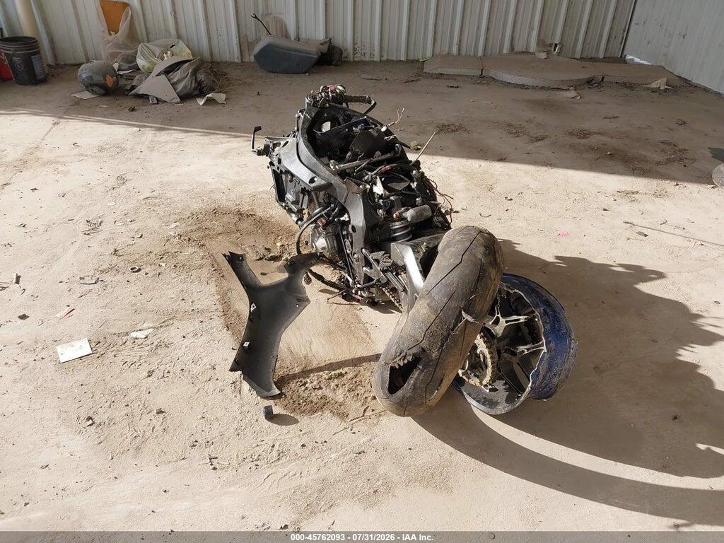 JYARN42E6GA000237 2016 YAMAHA YZFR1S photo no. 3