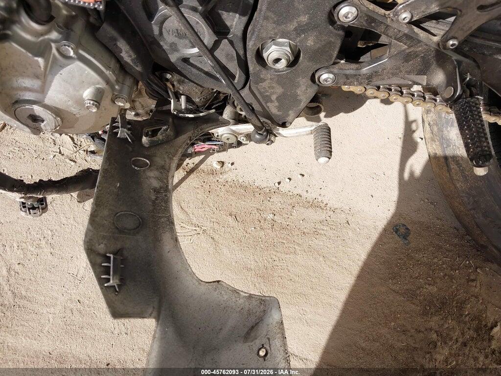 JYARN42E6GA000237 2016 YAMAHA YZFR1S photo no. 9