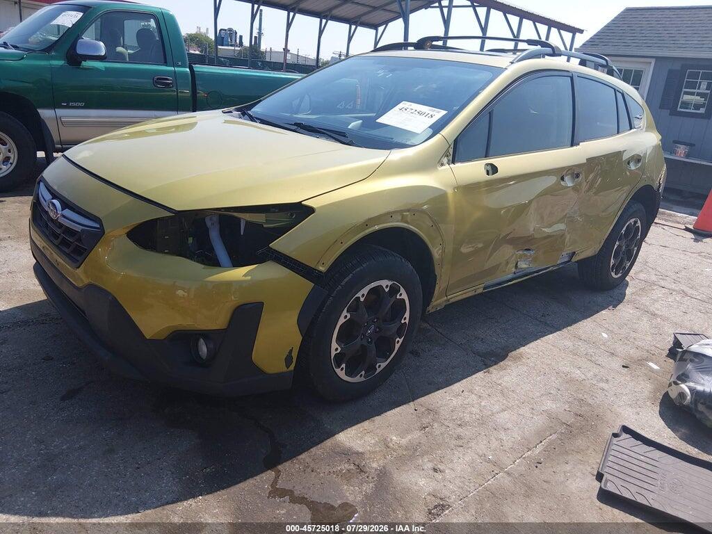 JF2GTAEC0MH327103 2021 SUBARU CROSSTREK photo no. 2