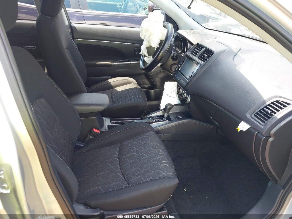 JA4ARUAU5RU006928 2024 MITSUBISHI OUTLANDER SPORT photo no. 5