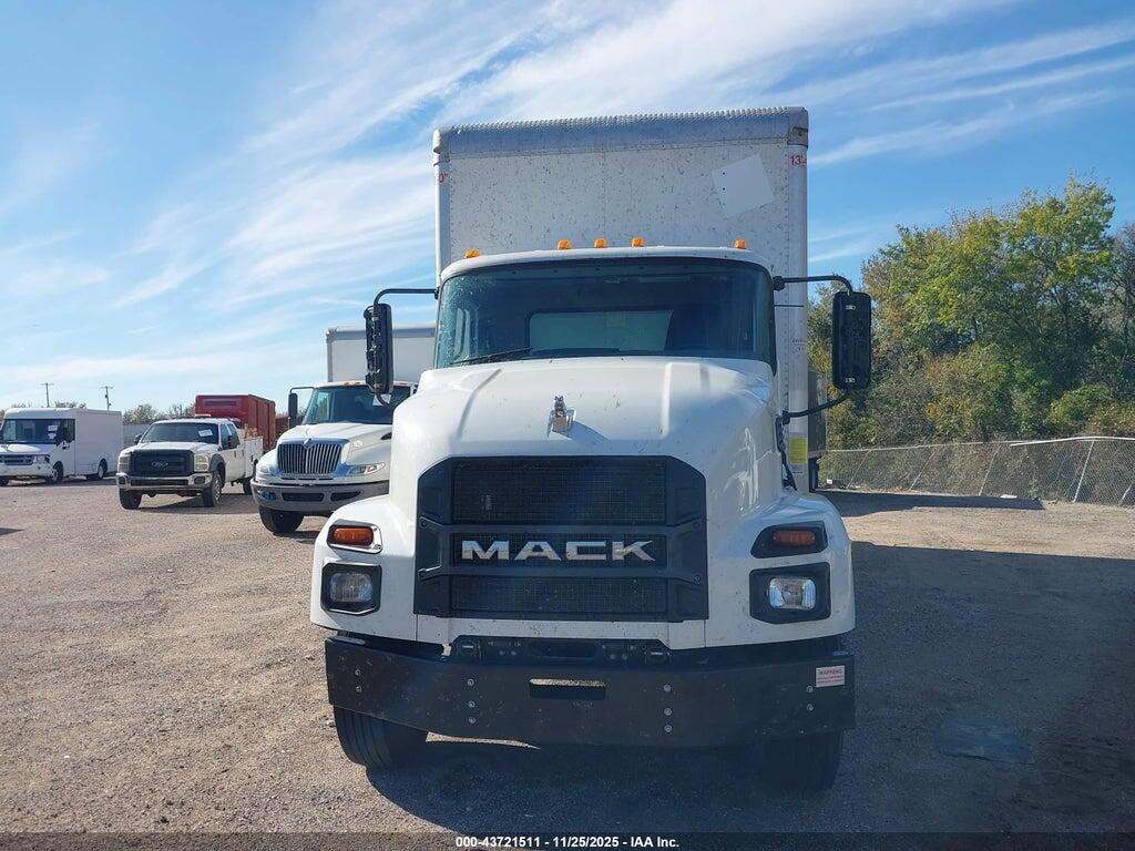 1M2MDBAA2RS011104 2024 MACK MD photo no. 12