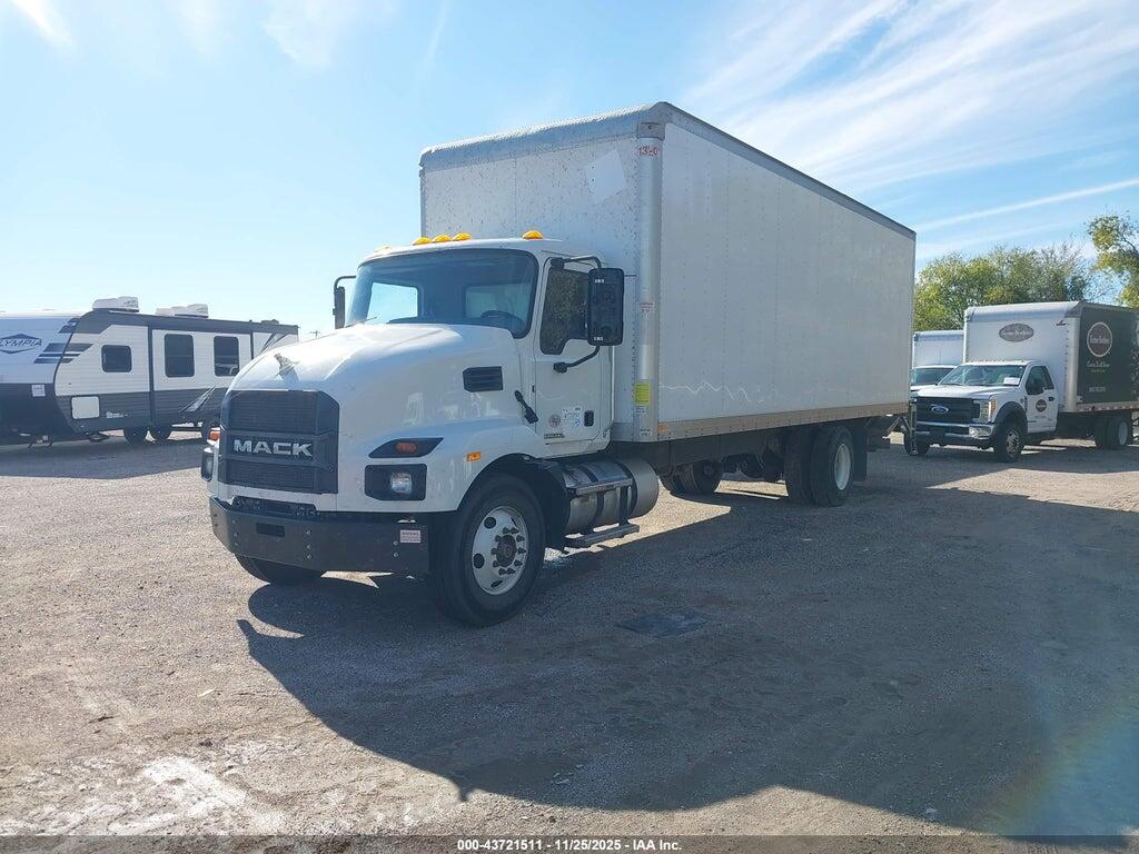 1M2MDBAA2RS011104 2024 MACK MD photo no. 2