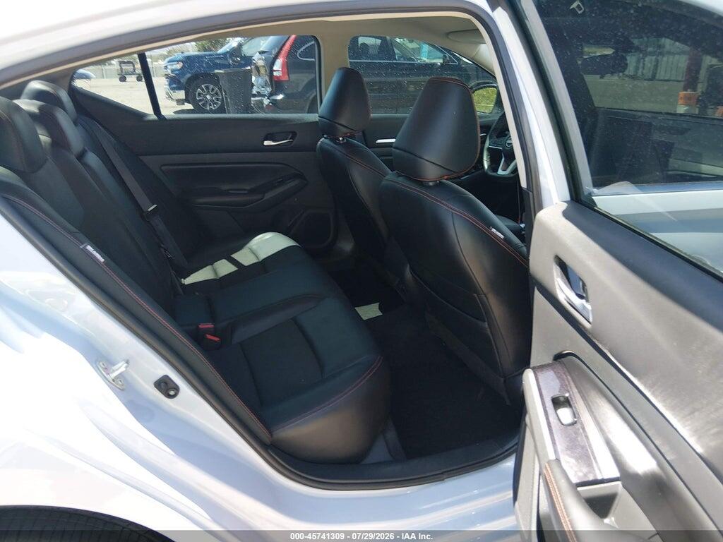 1N4BL4CW7RN353588 2024 NISSAN ALTIMA photo no. 8