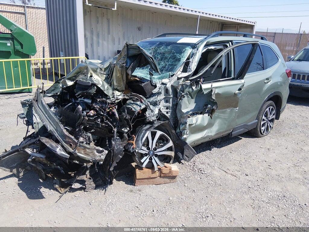 JF2SKAUC4MH566846 2021 SUBARU FORESTER photo no. 2
