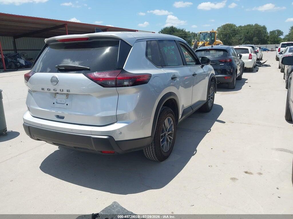 5N1BT3AA0RC676156 2024 NISSAN ROGUE photo no. 4
