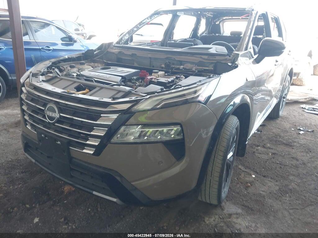 JN8BT3DC4RW070413 2024 NISSAN ROGUE photo no. 2