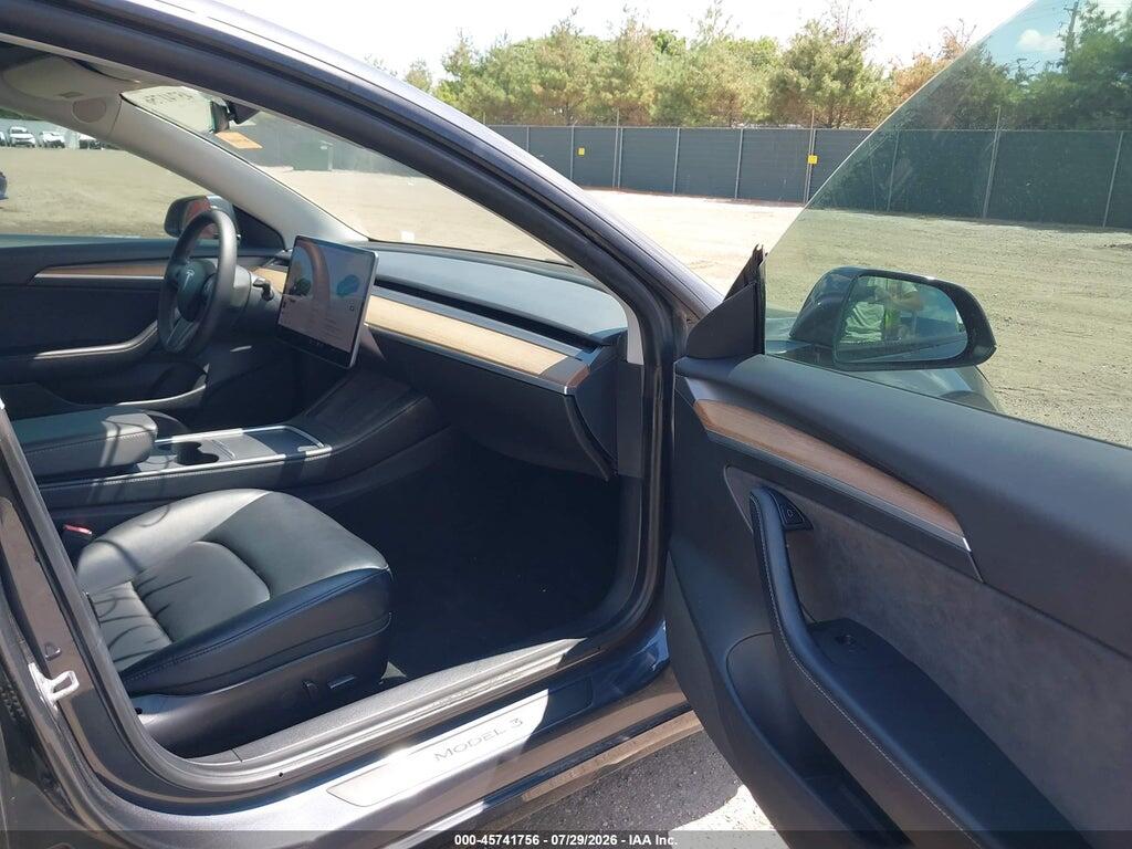 5YJ3E1EA6MF994702 2021 TESLA MODEL 3 photo no. 5