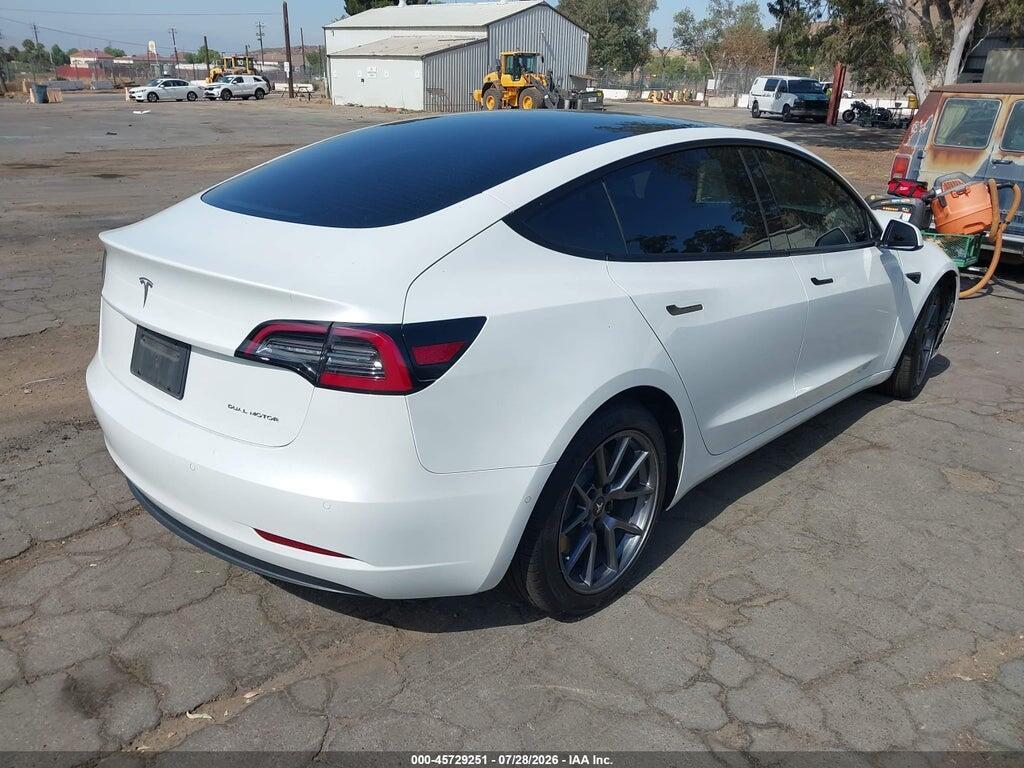 5YJ3E1EB4MF869609 2021 TESLA MODEL 3 photo no. 4