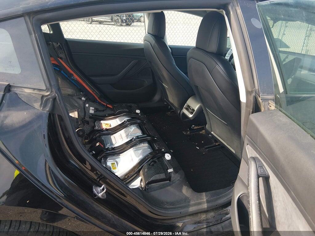 5YJ3E1EB4MF836707 2021 TESLA MODEL 3 photo no. 8