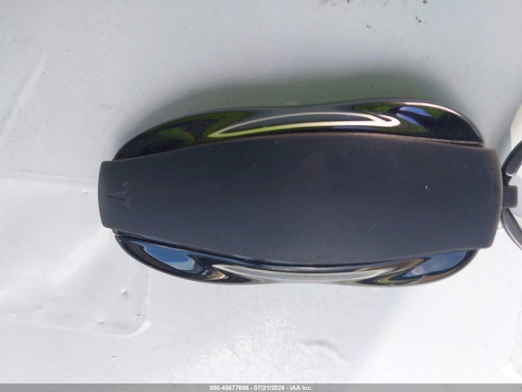 5YJSA1E2XMF424704 2021 TESLA MODEL S photo no. 11