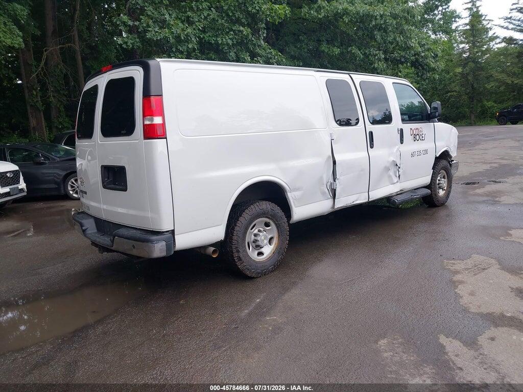 1GCZGHFP4P1185597 2023 CHEVROLET EXPRESS CARGO photo no. 4