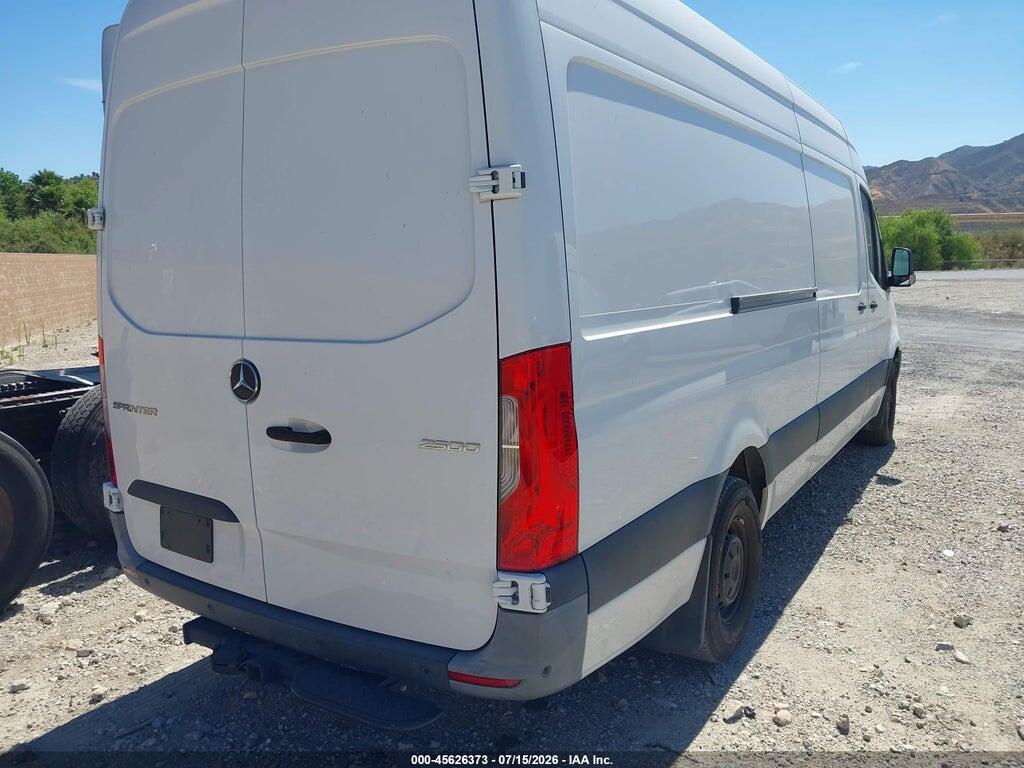 W1Y4ECHY7NT114738 2022 MERCEDES-BENZ SPRINTER 2500 photo no. 4