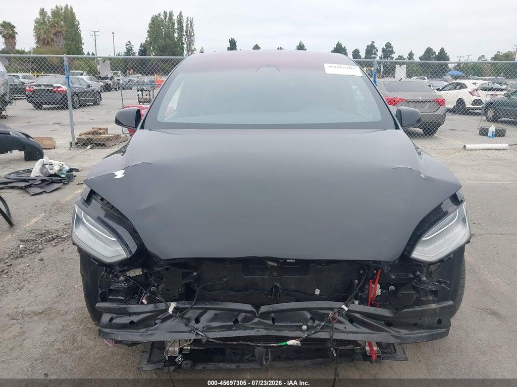 5YJXCAE28MF311656 2021 TESLA MODEL X photo no. 12