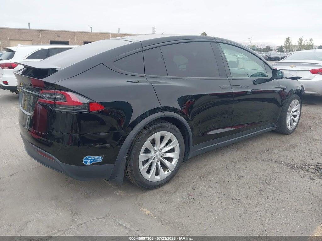 5YJXCAE28MF311656 2021 TESLA MODEL X photo no. 4