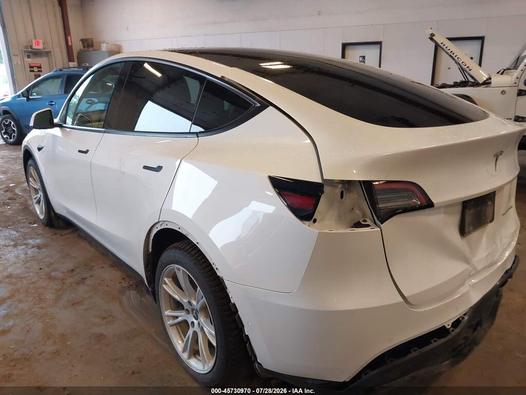 5YJYGDEE6MF192249 2021 TESLA MODEL Y photo no. 3