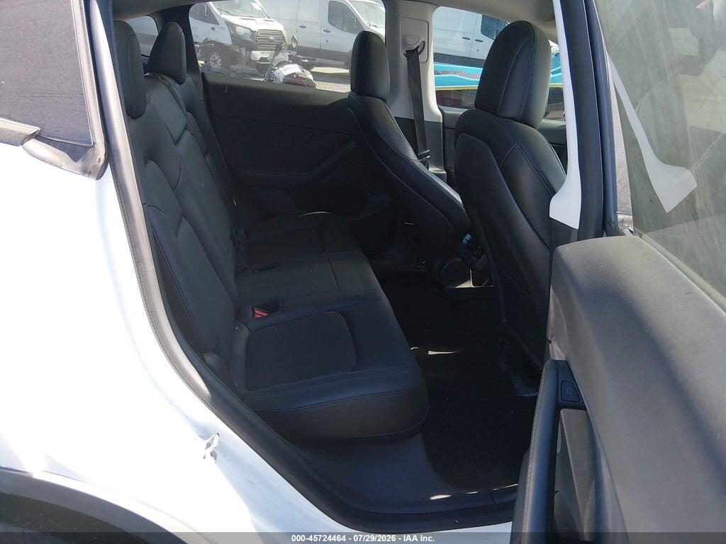 5YJYGDEE4MF275887 2021 TESLA MODEL Y photo no. 8