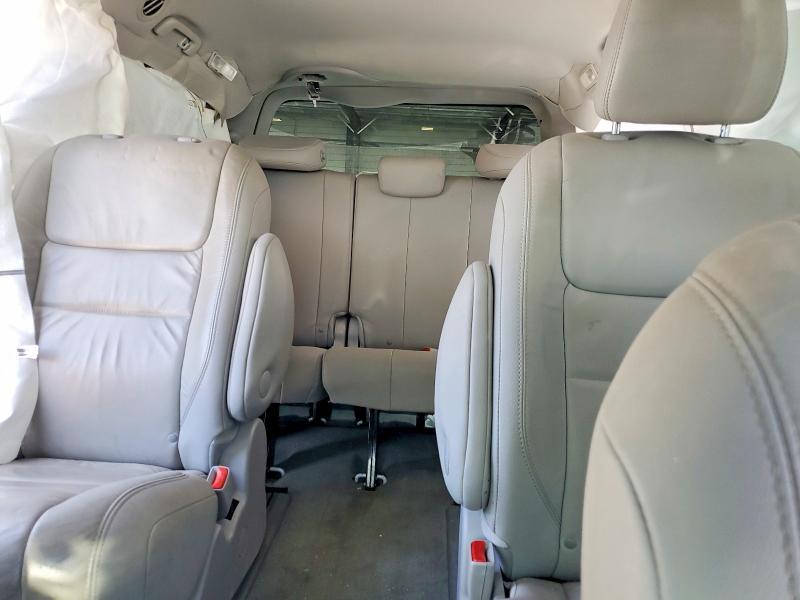 2017 TOYOTA SIENNA XLE 7-PASSENGER — Фото 10 из 13