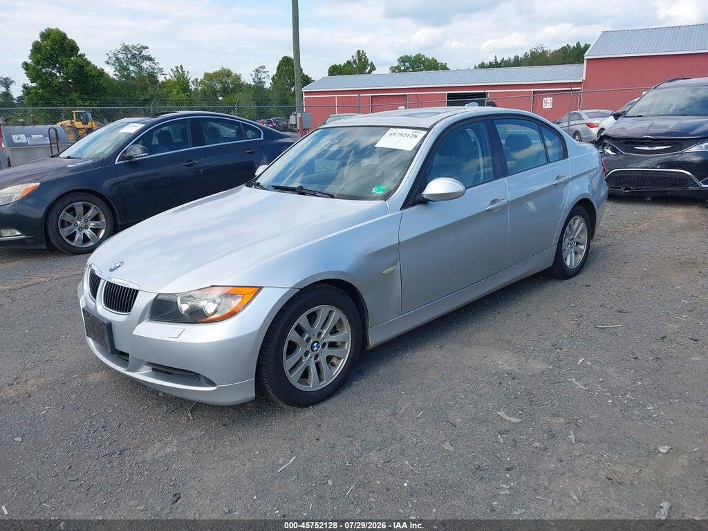 WBAVB13596PT23201 2006 BMW 325I photo no. 2