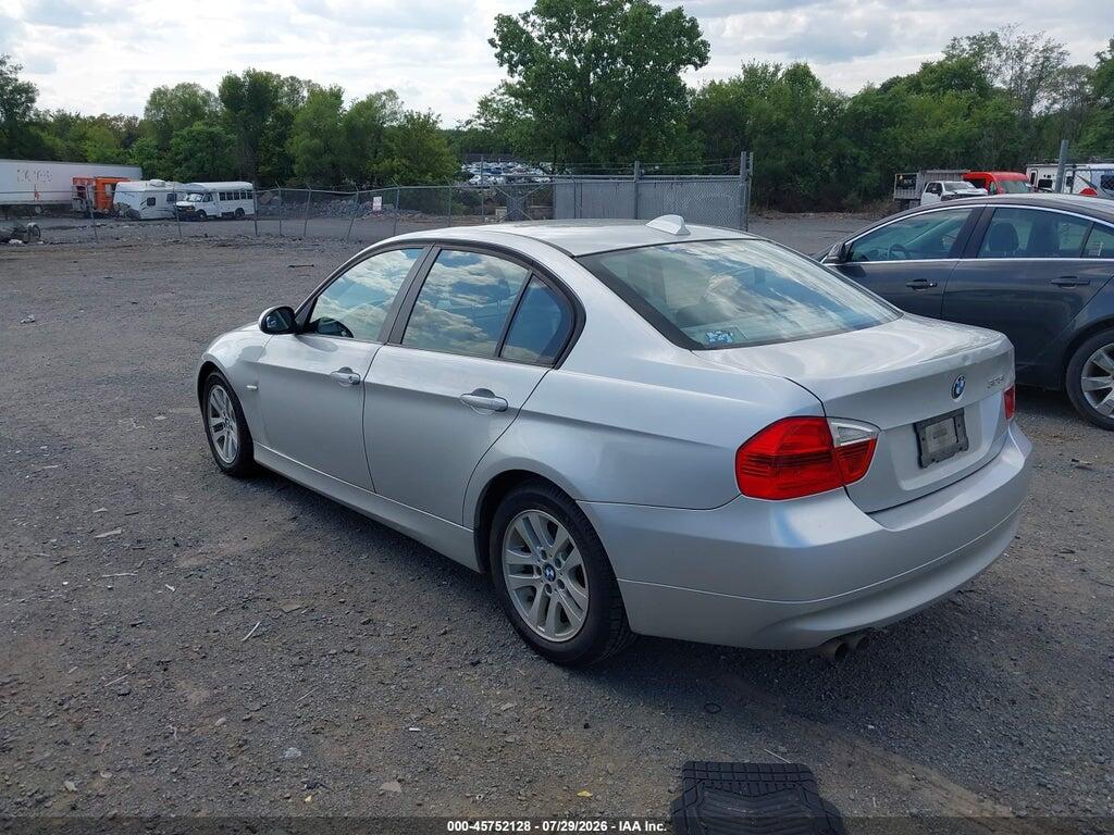 WBAVB13596PT23201 2006 BMW 325I photo no. 3