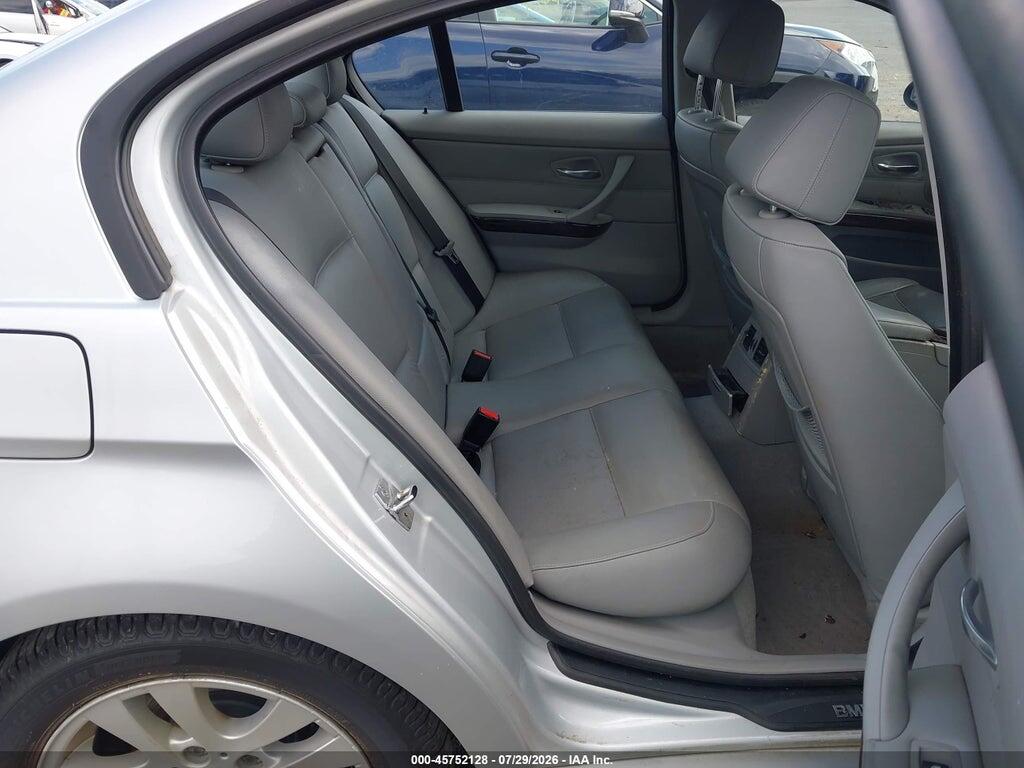 WBAVB13596PT23201 2006 BMW 325I photo no. 8