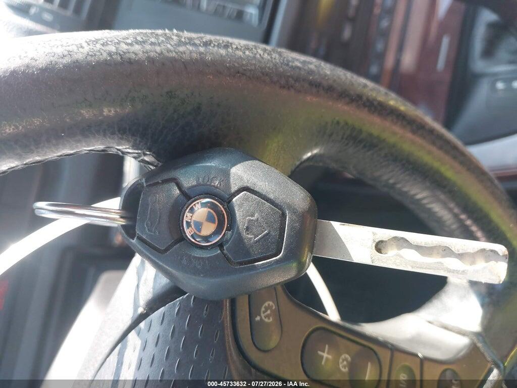 5UXFB53556LV28616 2006 BMW X5 photo no. 11