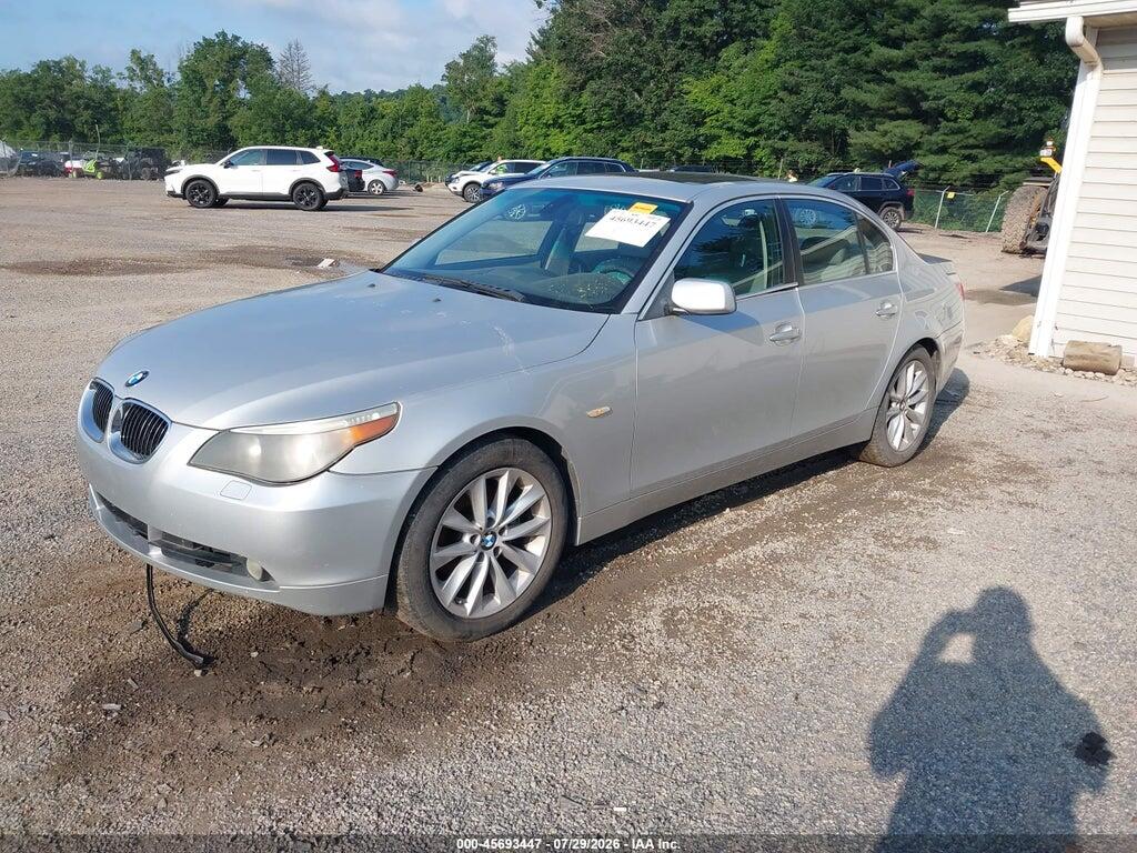 WBANF33506CS36617 2006 BMW 525XI photo no. 2