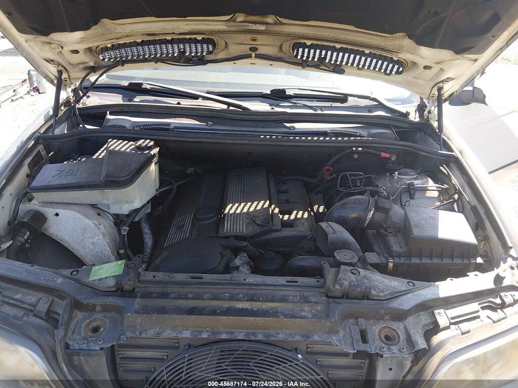 5UXFA13576LY40058 2006 BMW X5 photo no. 10