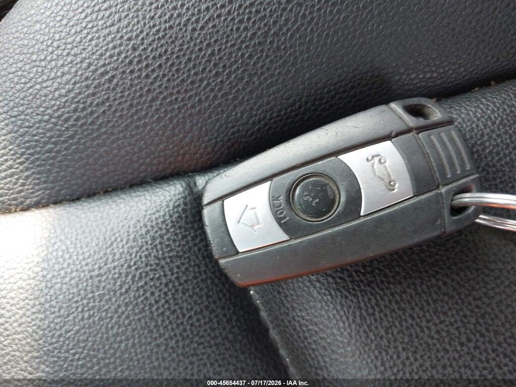 WBAVB13586KR65809 2006 BMW 325I photo no. 11