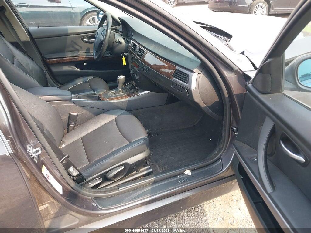 WBAVB13586KR65809 2006 BMW 325I photo no. 5