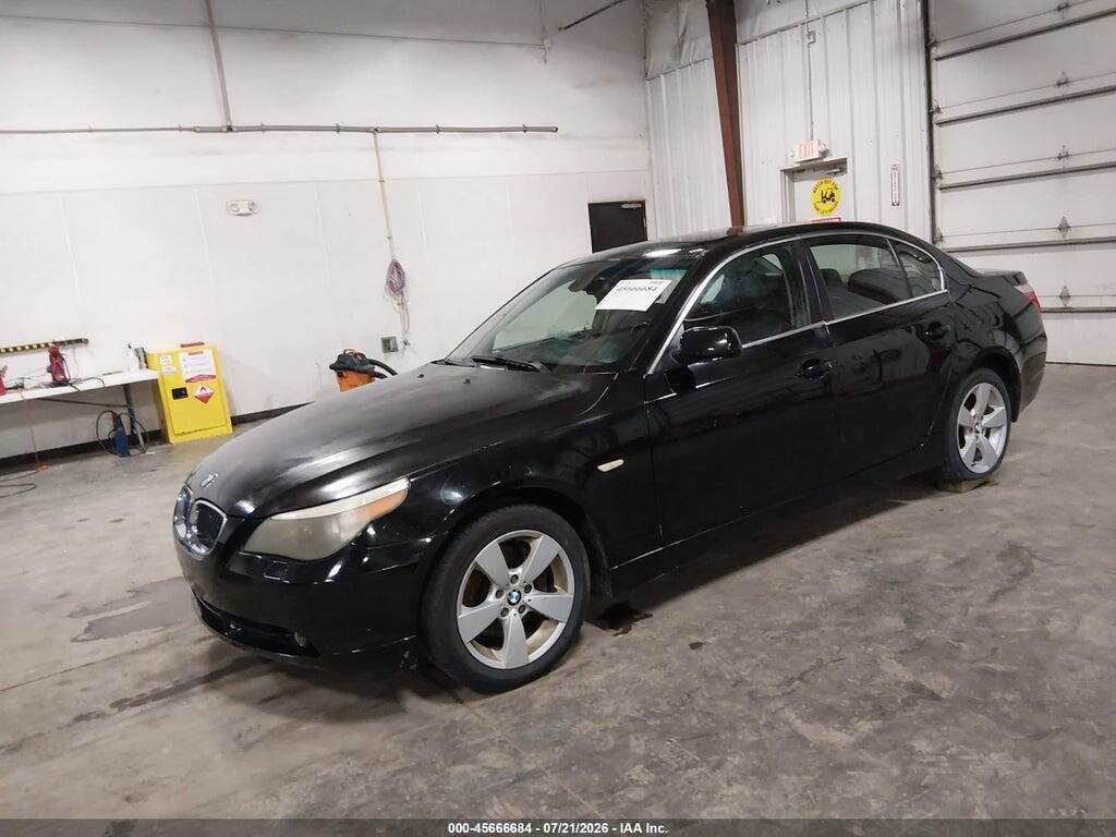 WBANF33526CS36537 2006 BMW 525XI photo no. 2