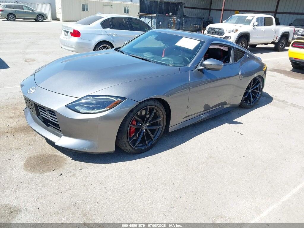 JN1BZ4BH2RM365846 2024 NISSAN Z photo no. 2