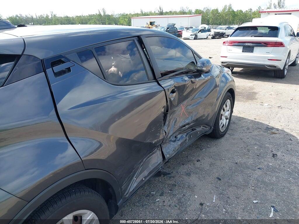 NMTKHMBX1MR126145 2021 TOYOTA C-HR photo no. 6