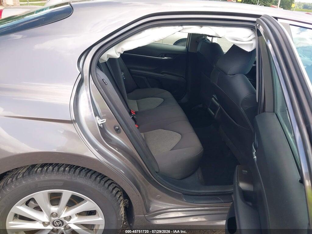 4T1T11AK2MU447584 2021 TOYOTA CAMRY photo no. 8