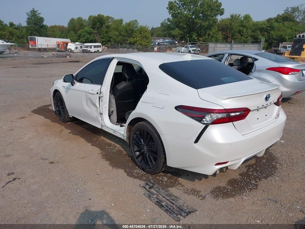 4T1K31AK0MU558446 2021 TOYOTA CAMRY photo no. 3