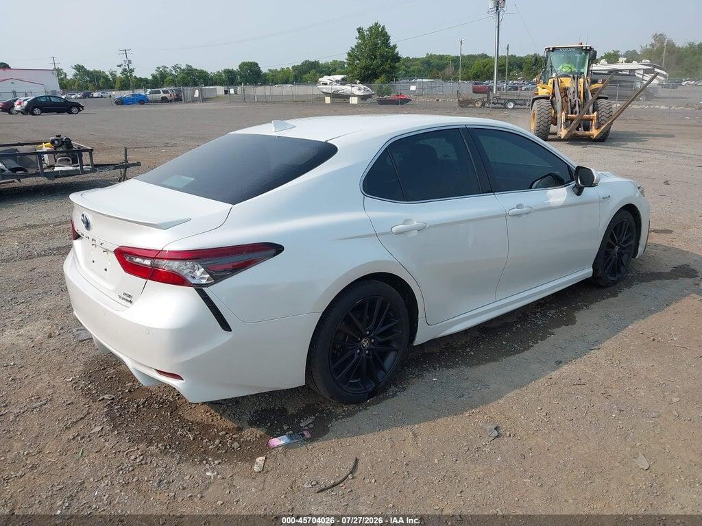 4T1K31AK0MU558446 2021 TOYOTA CAMRY photo no. 4