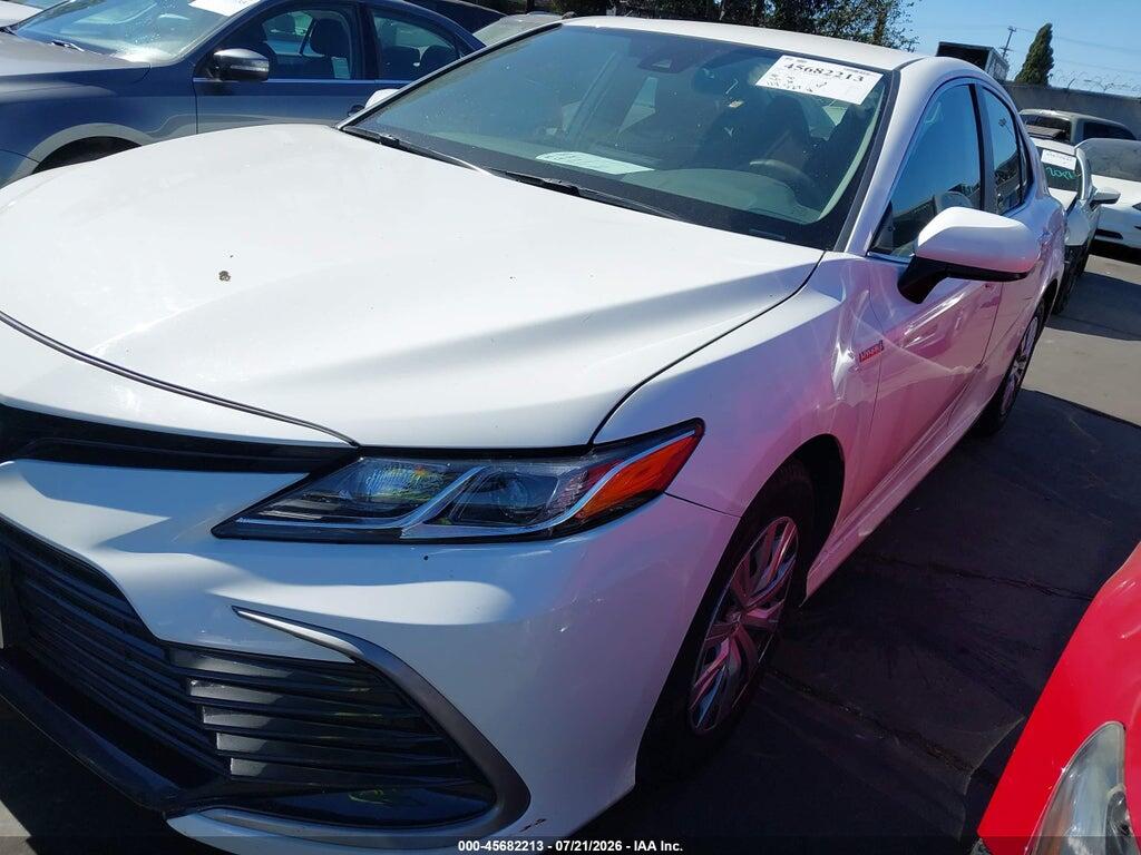 4T1C31AK7MU550445 2021 TOYOTA CAMRY photo no. 2