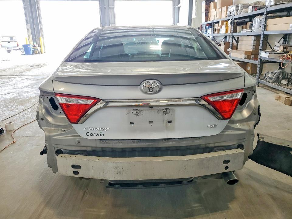 2017 TOYOTA CAMRY HYB LE/SE/XLE — Фото 6 из 13