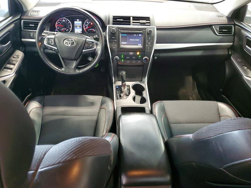 2017 TOYOTA CAMRY HYB LE/SE/XLE — Фото 8 из 13