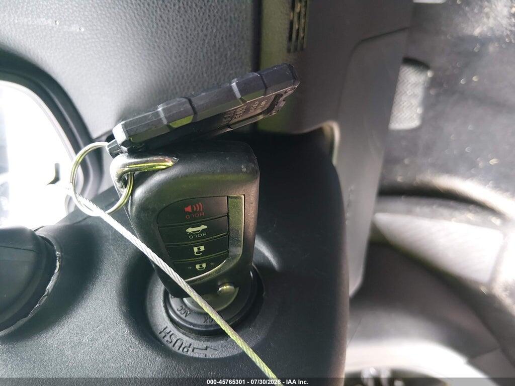 5YFEPMAE8MP268812 2021 TOYOTA COROLLA photo no. 11