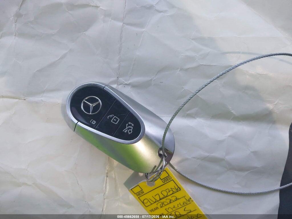 W1KCG4EB8NA022135 2022 MERCEDES-BENZ EQS 580 photo no. 11