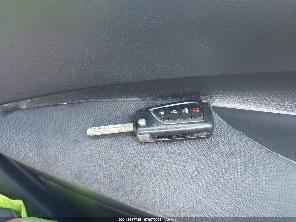 5YFEPMAE8MP163056 2021 TOYOTA COROLLA photo no. 11