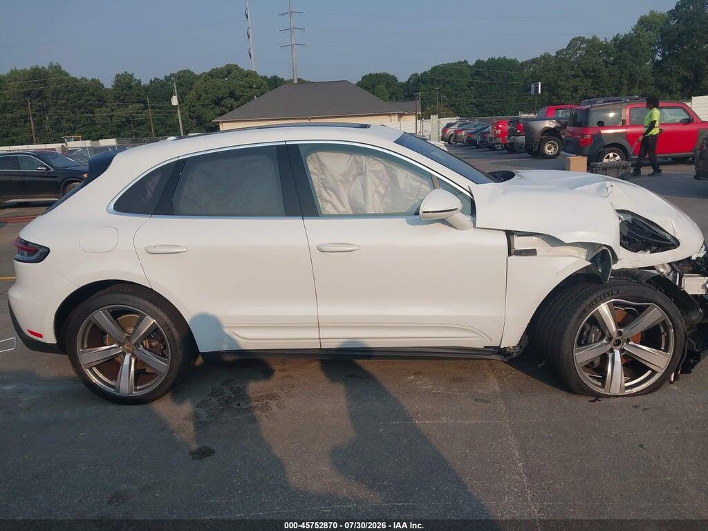WP1AA2A58RLB18847 2024 PORSCHE MACAN photo no. 12