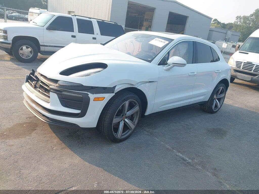 WP1AA2A58RLB18847 2024 PORSCHE MACAN photo no. 2