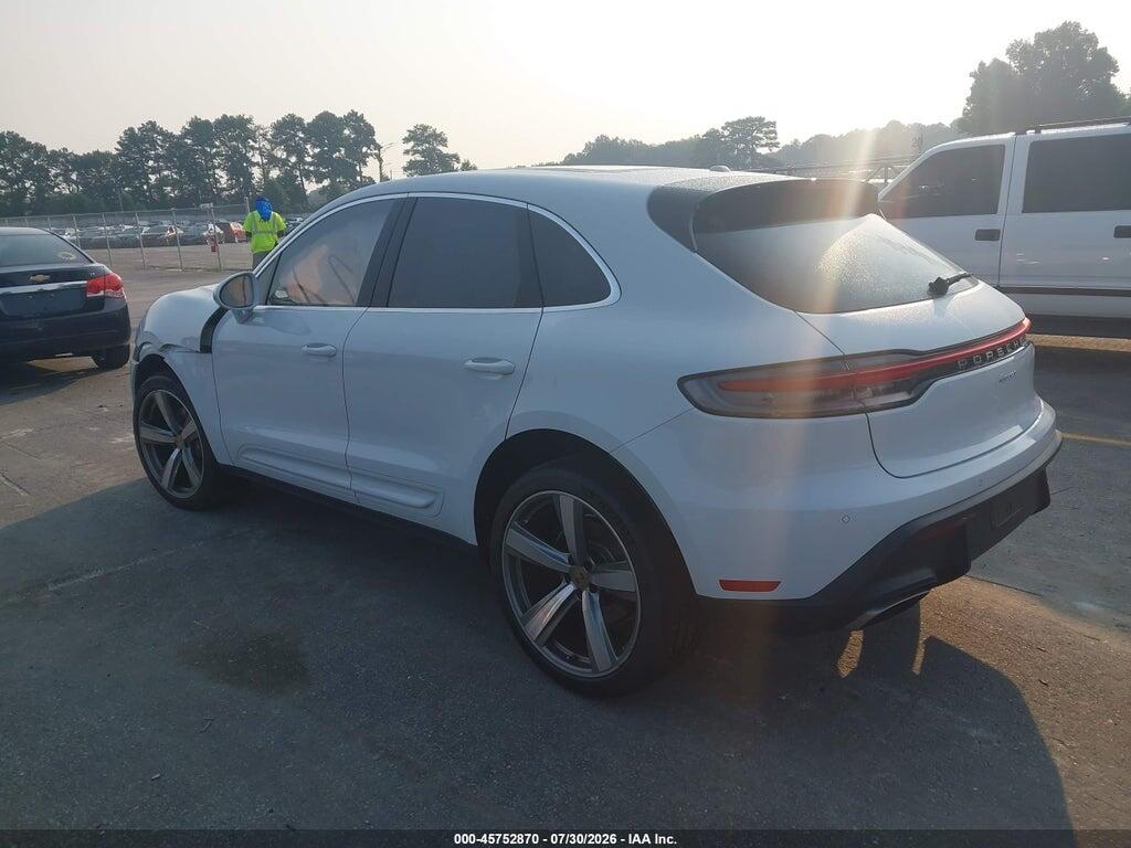 WP1AA2A58RLB18847 2024 PORSCHE MACAN photo no. 3