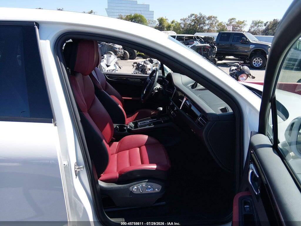 WP1AA2A58RLB02311 2024 PORSCHE MACAN photo no. 5