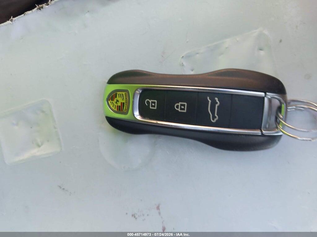 WP1AA2AY9RDA10127 2024 PORSCHE CAYENNE photo no. 11