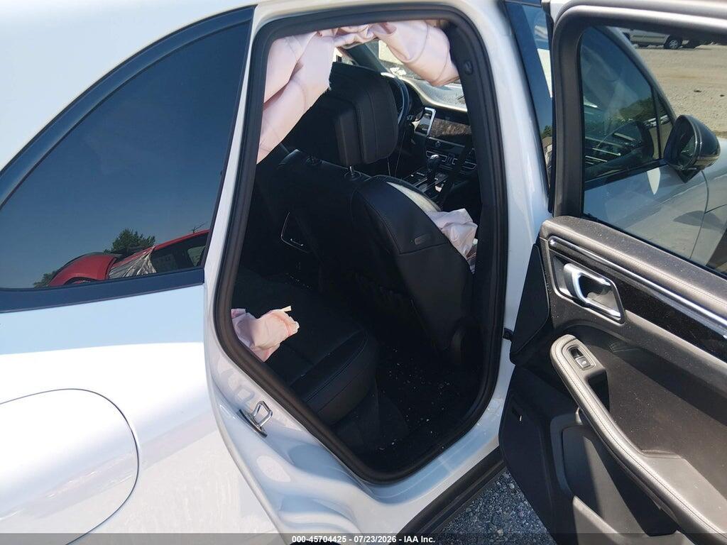 WP1AA2A54RLB08221 2024 PORSCHE MACAN photo no. 8