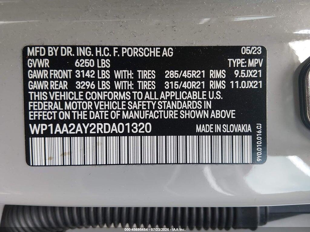 WP1AA2AY2RDA01320 2024 PORSCHE CAYENNE photo no. 9